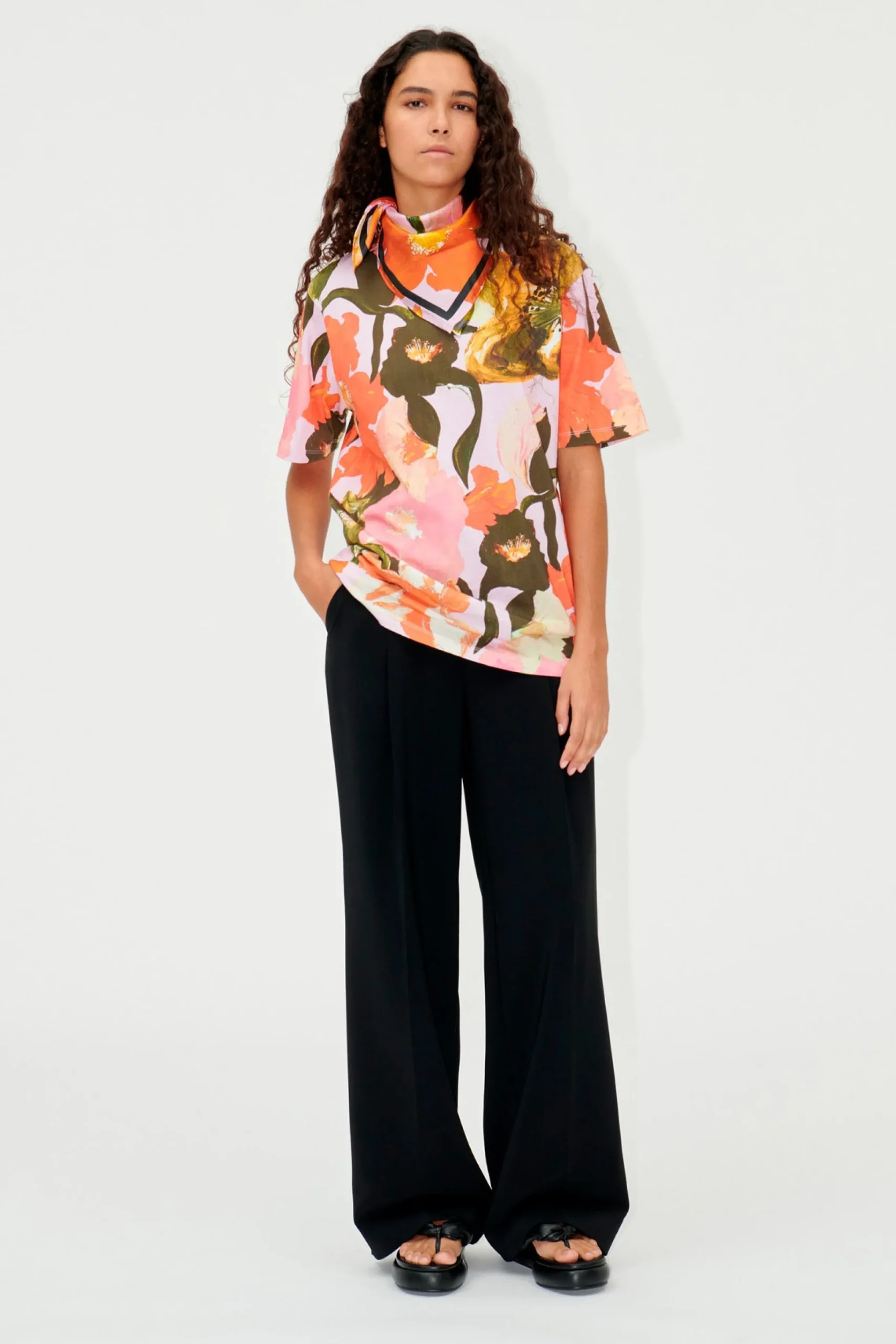 SGMargila T-shirt - Summer Day Poppies-STINE GOYA Outlet